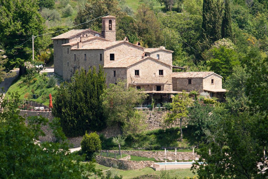 Hotel Borgo Di Carpiano Mengara Exterior foto