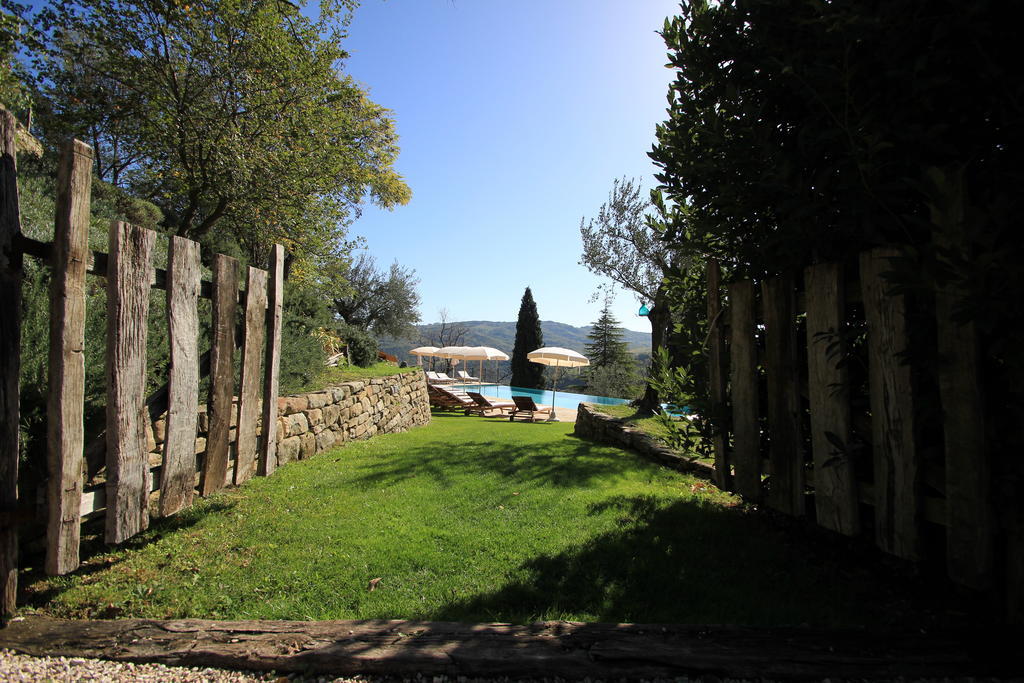 Hotel Borgo Di Carpiano Mengara Exterior foto